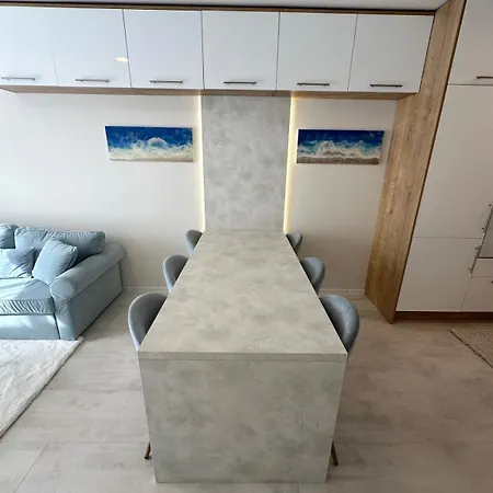 Pool On The Appartement Burgas