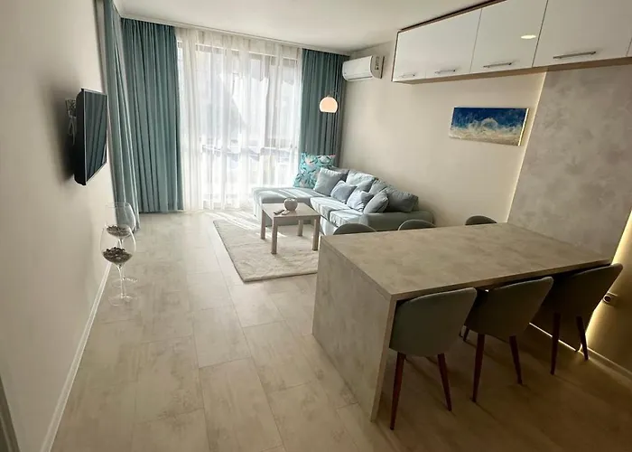 Pool On The Apartment *